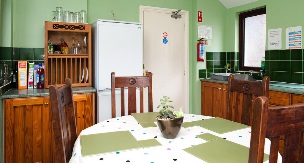 Rooms By Maes Y Mor Town Centre Aberystwyth Ngoại thất bức ảnh